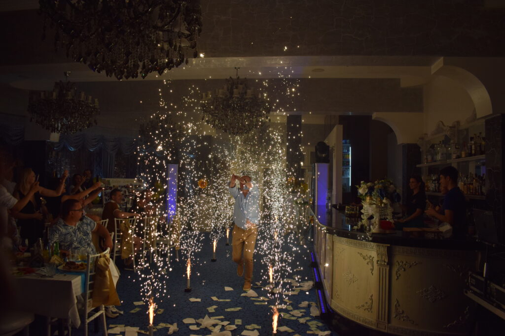 Топ съвети за създаване на събитие, което отразява вашата индивидуалност от агенция за събития в България.