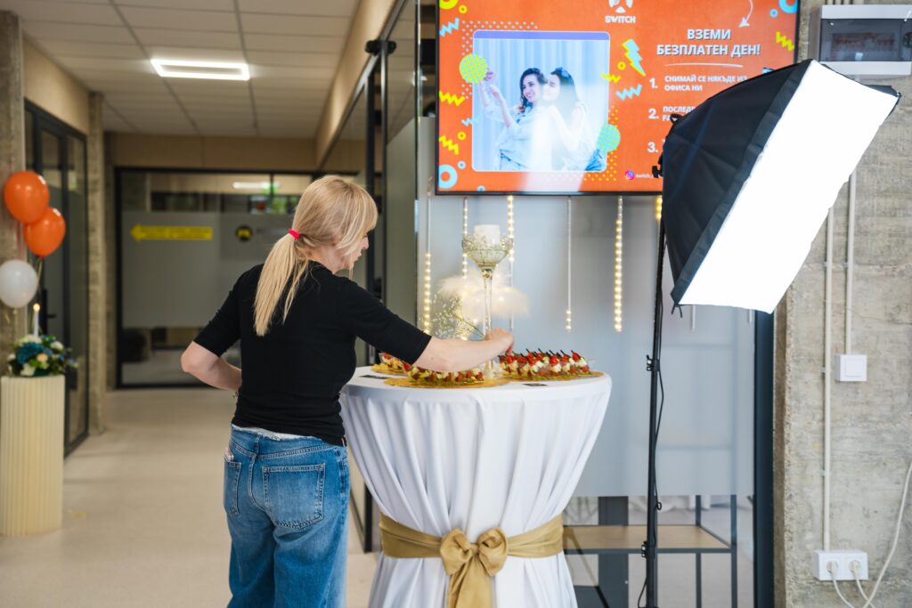 Декорация на Switch Coworking за фирмено събитие във Варна